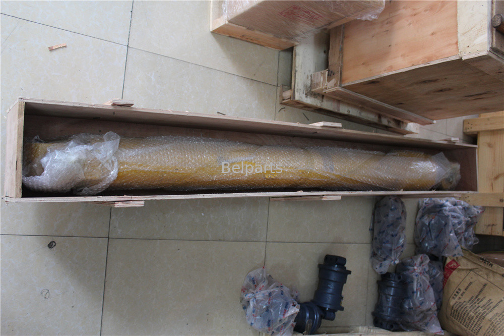 Części koparki hydrauliczne cylinder Assy 31N4-50130 dla Hyundai R140LC-7
