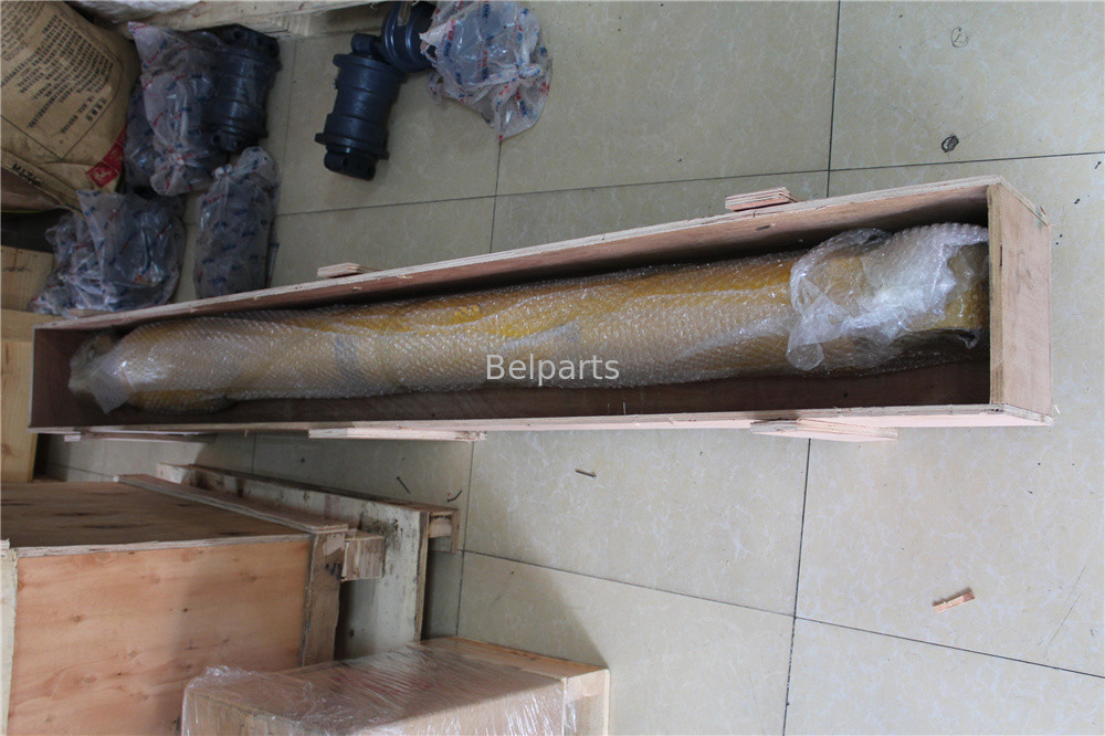 Części koparki hydrauliczne cylinder Assy 31N4-50130 dla Hyundai R140LC-7