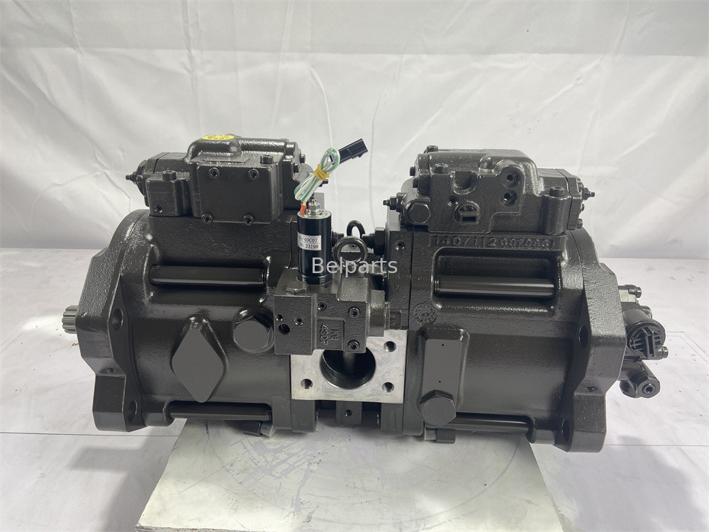 Ekskawator Hyundai R210-7 R215-7 R220-5 R225-7 Główna pompa do części hydraulicznych K3V112DT-9C32-12T