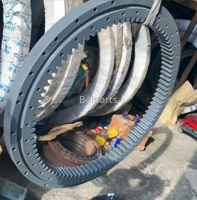 E135 łożysk przesuwny do części zamiennych koparki New Holland Y40F00006F3 Koło przesuwne