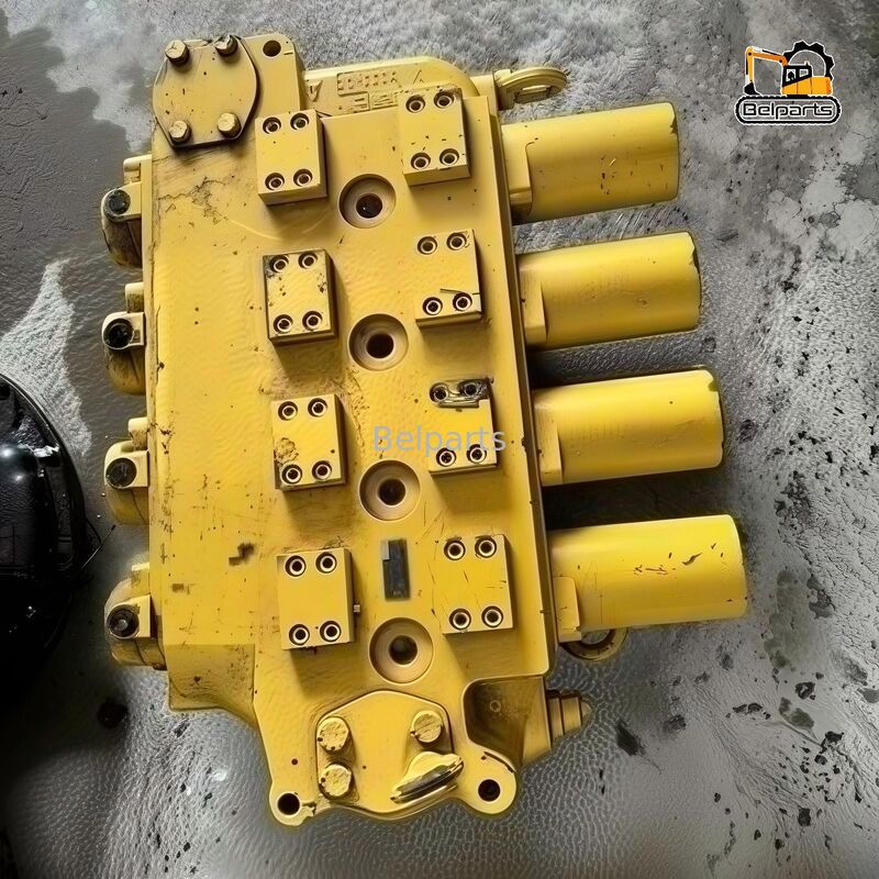 Główny zawór sterowania hydraulicznego dla PC3000-6 KOMATSU Części koparki 90774240 65516840 65516740 97799240 97799340