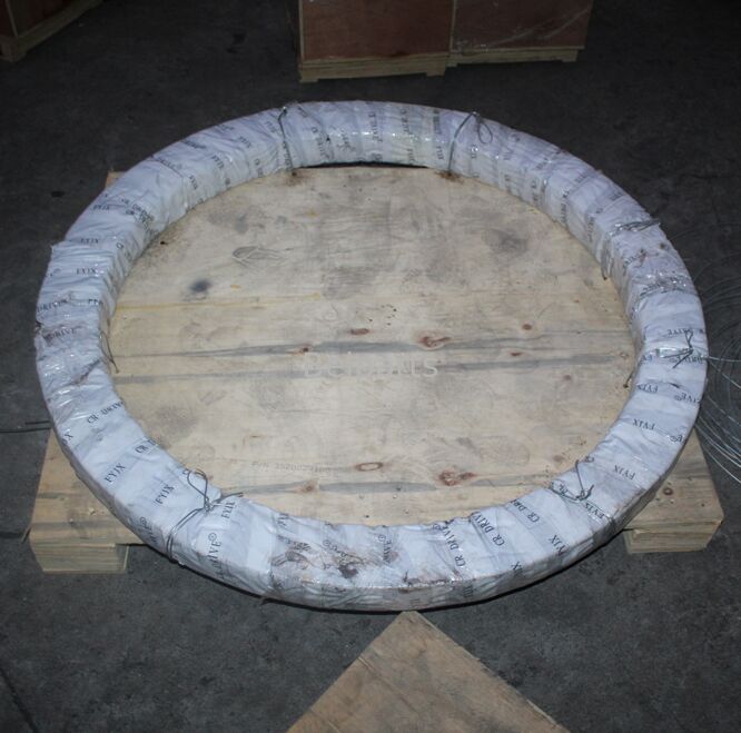 U48-4 Łożysko obrotowe do części zamiennych koparki Kubota RD451-19110 Pierścień obrotowy Pierścień obrotowy zamiennik