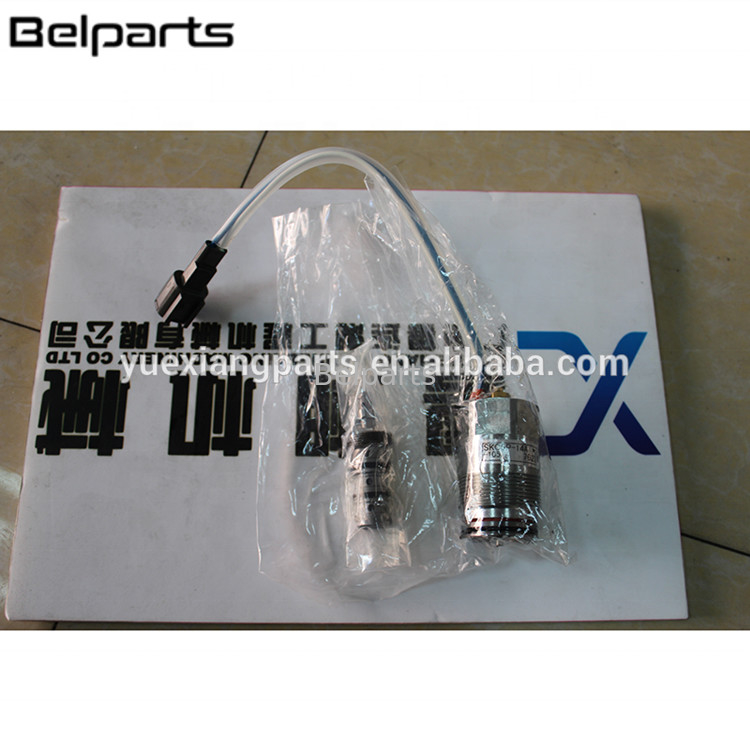 Części zamienne do koparek Belparts EX450-5 K3V180 4368974 KDRDE5K-10 40C50-T Zawór elektromagnetyczny regulatora