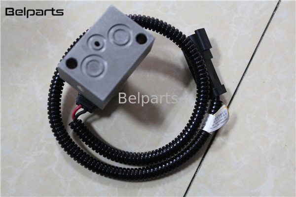 Belparts do koparki część zamienna do sterowania pompą hydrauliczną zawór pilotowy 702-21-57400 zawór elektromagnetyczny do PC200-8 PC220-8 PC300-8